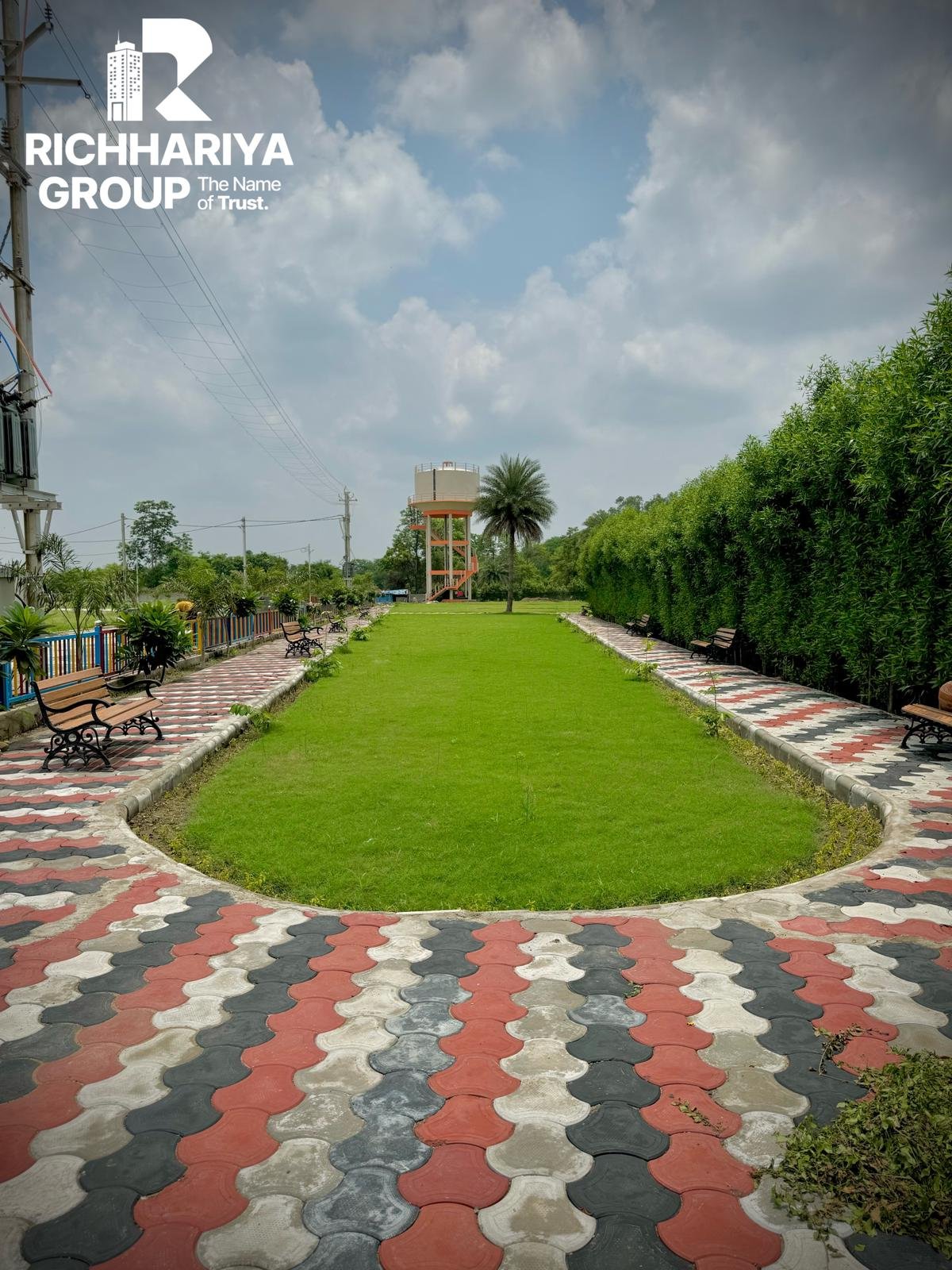 Park Titanium homes and greenery