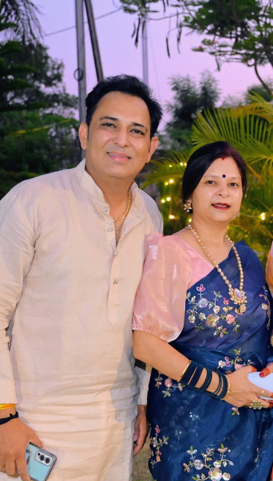 Mr. and Mrs. Aashish Tiwari